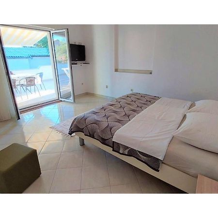 Apartments & Room Masa Starigrad Paklenica Zewnętrze zdjęcie