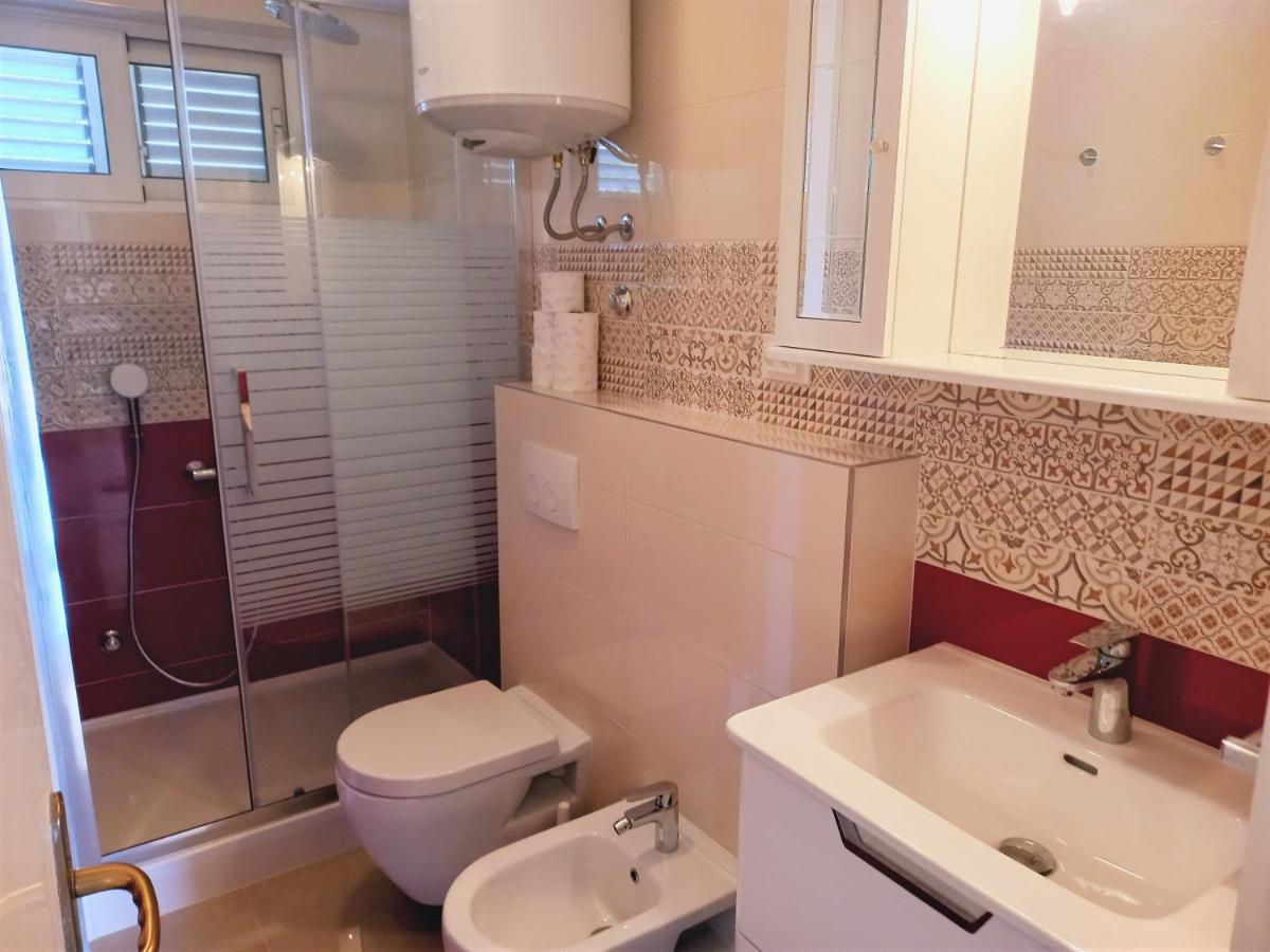 Apartments & Room Masa Starigrad Paklenica Zewnętrze zdjęcie